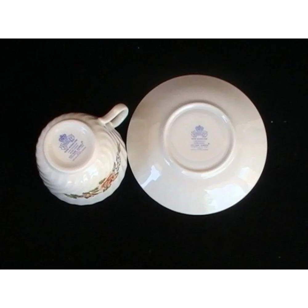 Aynsley Cottage Garden Swirl Cup‎ & Saucer Butterfly Flowers Beautiful